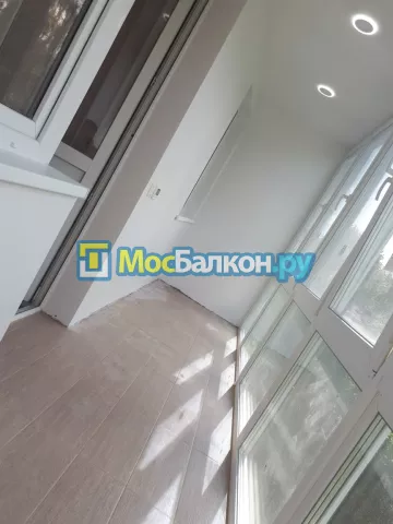 Панорамное остекление заказать под ключ по выгодной цене в Королёве от компании МосБалкон