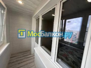 Остекление и отделка балконов в Братеево
