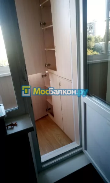 Шкаф на балкон купить в Королёве на заказ недорого от МосБалкон