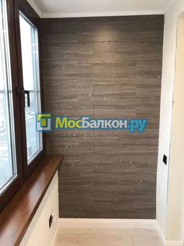 Отделка балкона и лоджии пластиковыми ПВХ панелями в Королёве от компании МосБалкон