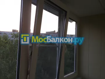 Отделка балкона и лоджии пластиковыми ПВХ панелями в Королёве от компании МосБалкон