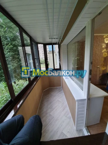 Заказать балкон в Королёве цена от 1320 руб | Остекление балконов и лоджий МосБалкон
