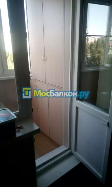 Шкаф на балкон купить в Королёве на заказ недорого от МосБалкон