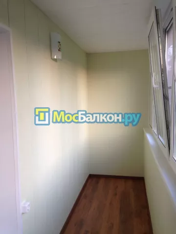 Отделка балкона и лоджии пластиковыми ПВХ панелями в Королёве от компании МосБалкон