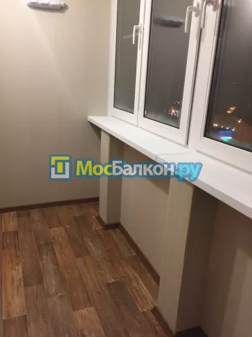 Услуги и дополнительные опции для остекления балконов от компании МосБалкон в Москве