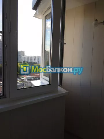 Отделка балкона и лоджии пластиковыми ПВХ панелями в Королёве от компании МосБалкон